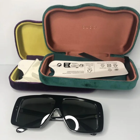 💯 Original Gucci Grey Shield Unisex Sunglasses GG1369S 001 62 .